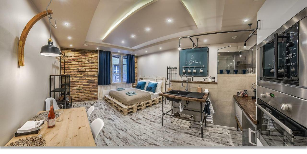 Downtown Boutique Suite Βουδαπέστη Εξωτερικό φωτογραφία
